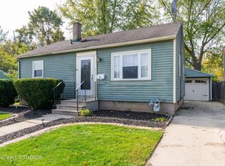 433 Maplewood Ave, Dekalb, IL 60115