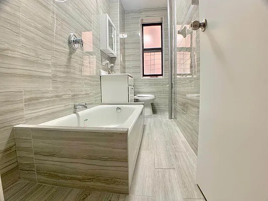 Rented by ERN Flats | media 32