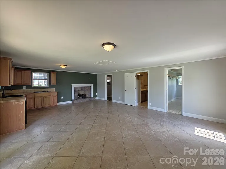 1052 Rembrandt Dr SW — Photo 21
