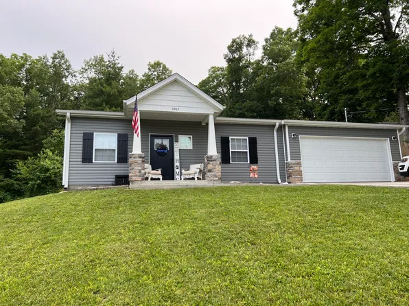 1907 Lakeview Drive, Ava, MO 65608