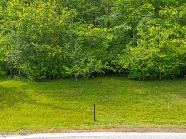 Pergl Rd, Glenwillow, OH 44139