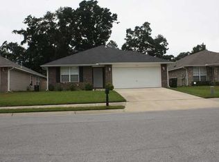 181 Creekview Dr, Pensacola, FL 32503