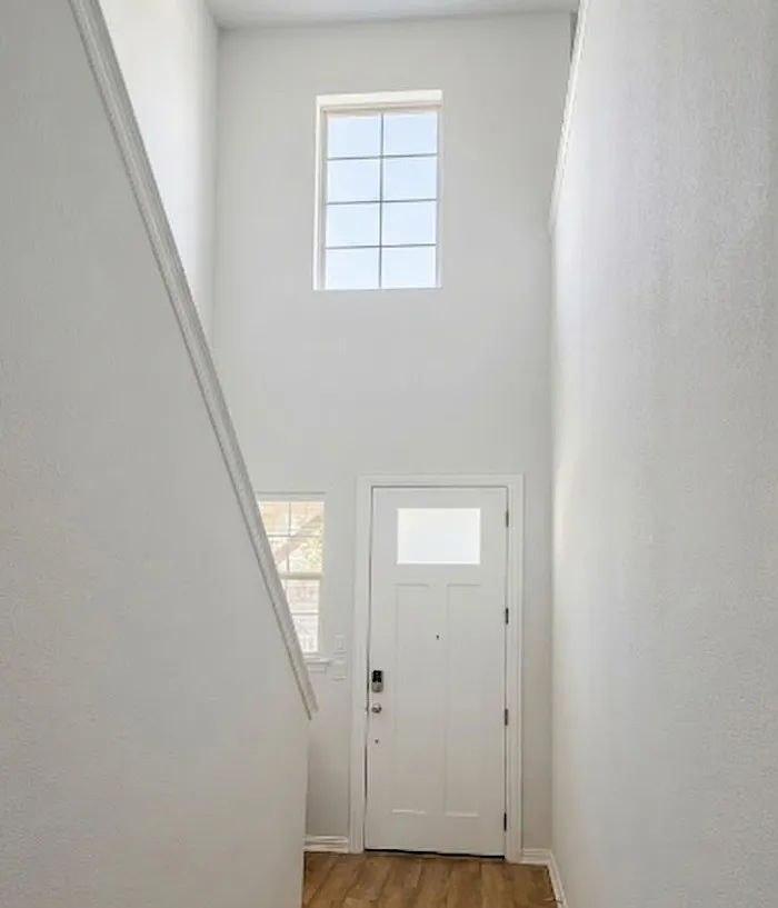 4 bed, 3.5 bath, 2675 sqft, $2,750 — Photo 4