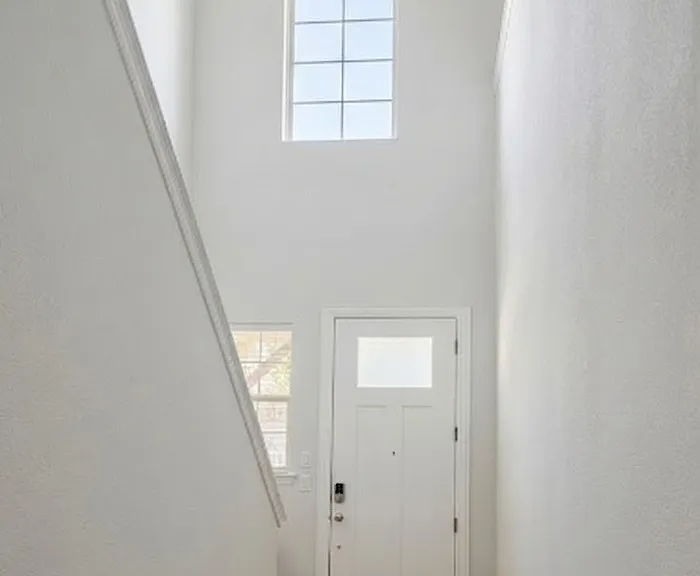 140 Ashbrook St — Photo 4