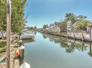 137 Clubhouse Rd, Bellmore, NY 11710