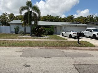 19780 SW 84th Ave, Cutler Bay, FL 33189