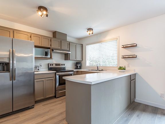 4th image of 5904 Vedder Rd #46