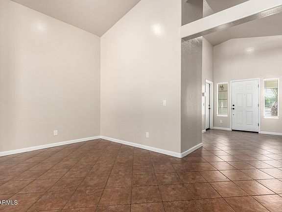 4th image of 17649 N VERA CRUZ Avenue