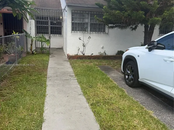 11472 SW 4th St, Sweetwater, FL 33174