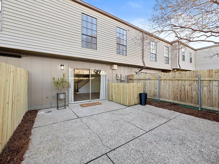 10093 Jefferson Hwy — Photo 13