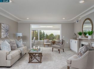 2740 Tice Creek Dr APT 3, Walnut Creek, CA 94595