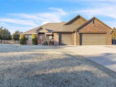 879 Crooked Oak Cir, Guthrie, OK, 73044