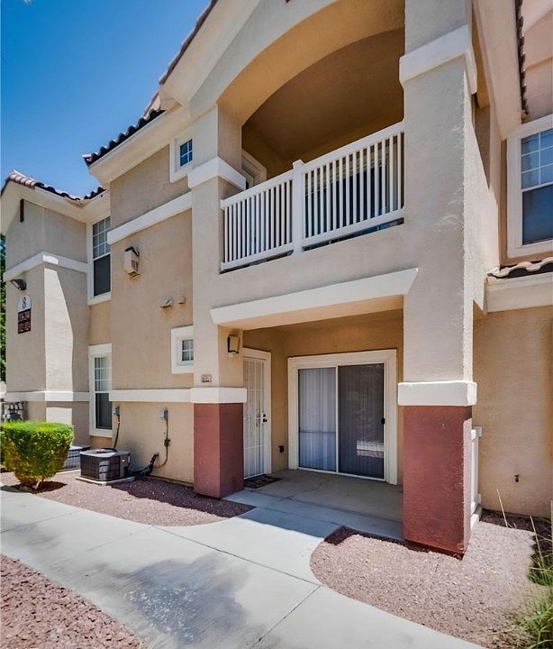 1st image of 5855 Valley Dr Unit 1022