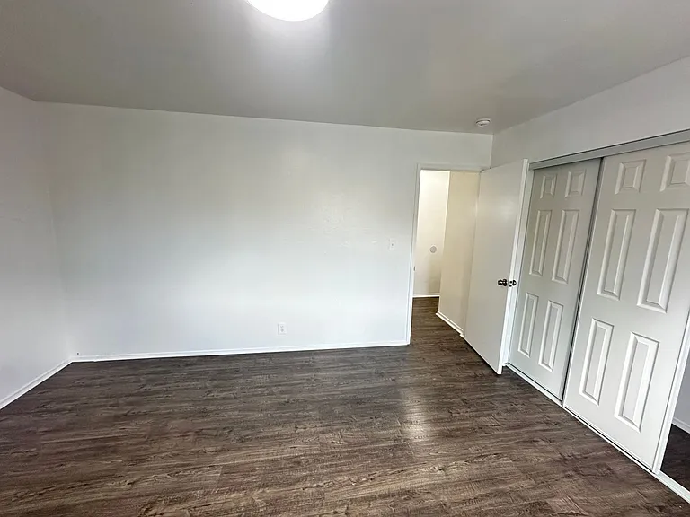 3408 68th Ave — Photo 7