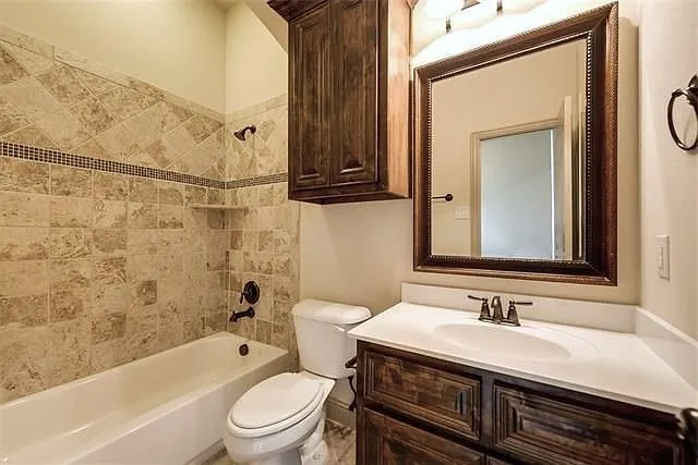 1551 Trowbridge Cir — Photo 13