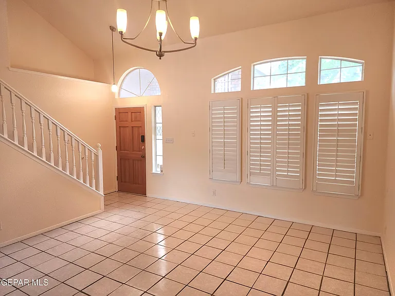 10859 Golden Sands Dr — Photo 2