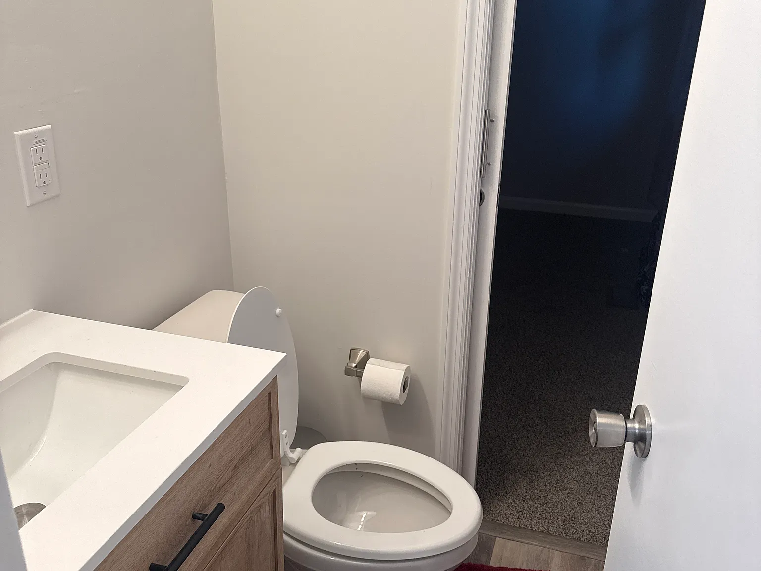 3 bed, 2177 sqft, $1,000 — Photo 2
