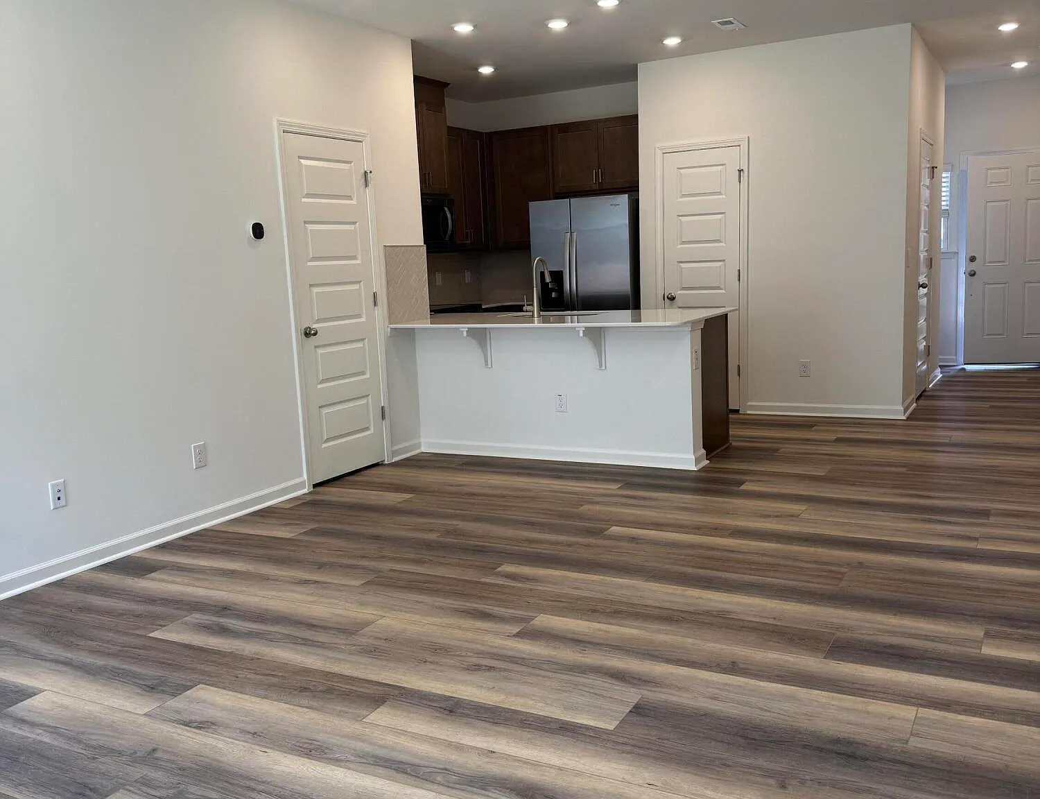 3 bed, 2.5 bath, 1359 sqft, $1,750 — Photo 4