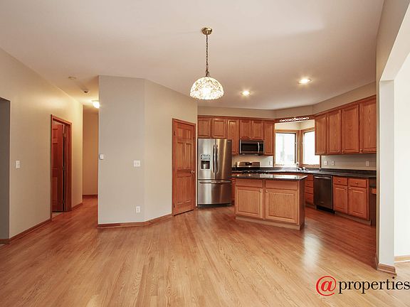 Kitchen / Breakfast Room