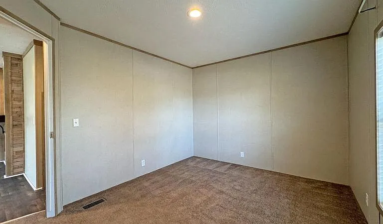 1501 Thompsonville Ln — Photo 21