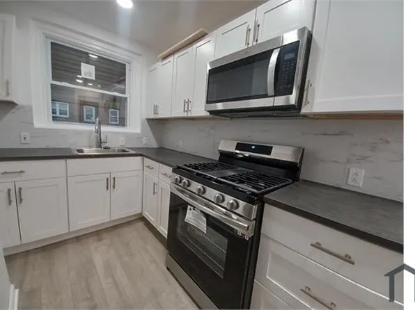 6026 Belden St, Philadelphia, PA 19149