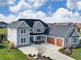 25553 Seminary Rd, Perrysburg, OH 43551