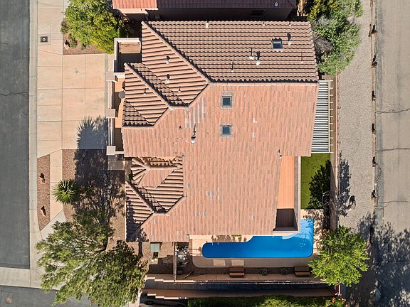 5th image of 5320 Old Adobe Trl NW