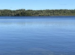 29 Pine Grove Dr, Saint Albans, ME 04971