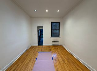 207 E 76th St #1C, New York, NY 10021