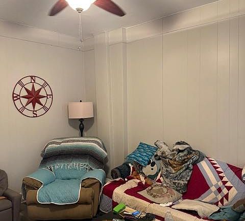 3rd image of 112 N Conococheague St