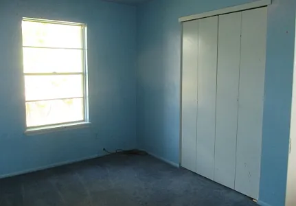 322 Briarwood Dr — Photo 4