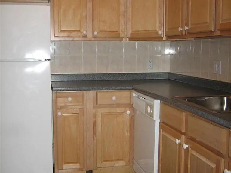 216 Massachusetts Ave #2 — Photo 2