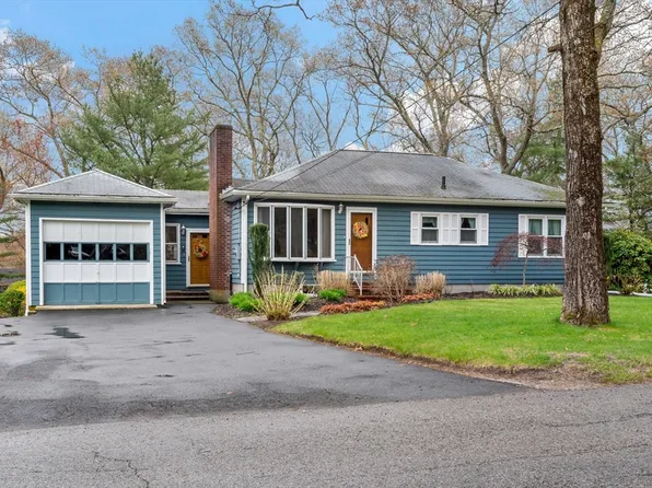 343 Forest St, Dighton, MA 02715