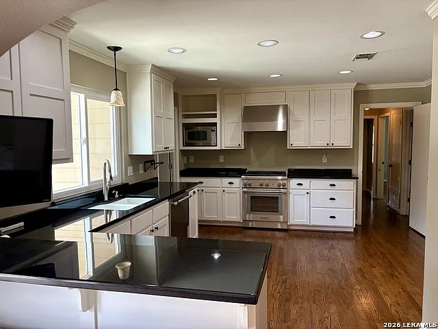 737 Morningside Dr — Photo 6