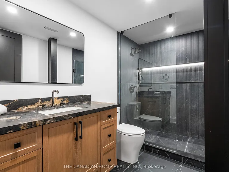 499 Rebecca St — Photo 43