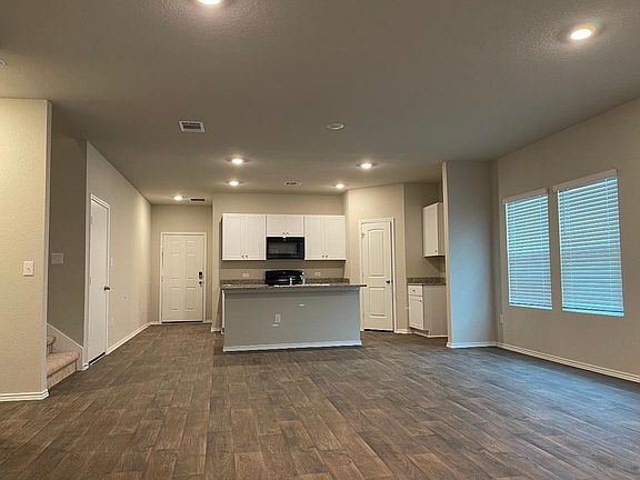 2nd image of 5900 Xene Dr