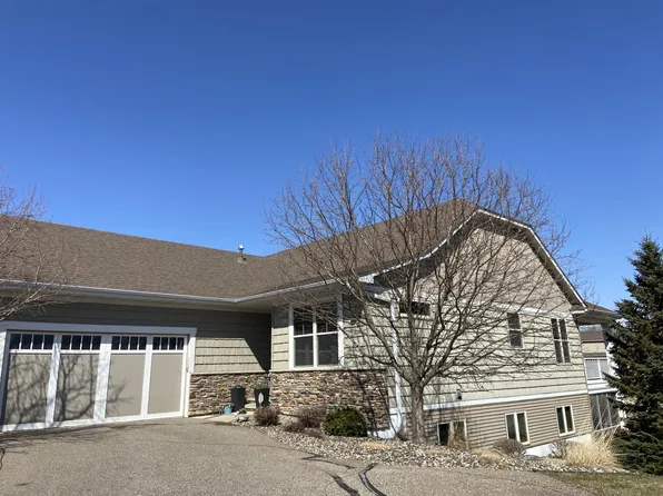 10776 Lyndale Bluffs Trl, Bloomington, MN 55420