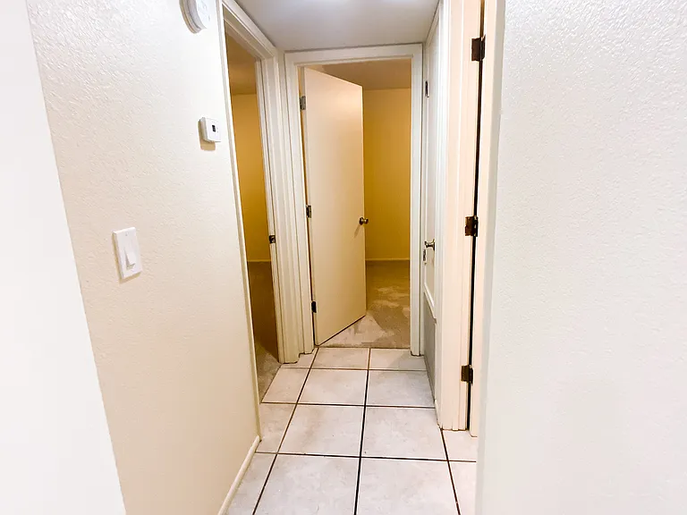 4321 Avenida Palermo #D — Photo 8