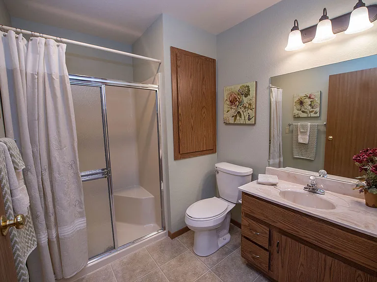 Traditional Bathroom