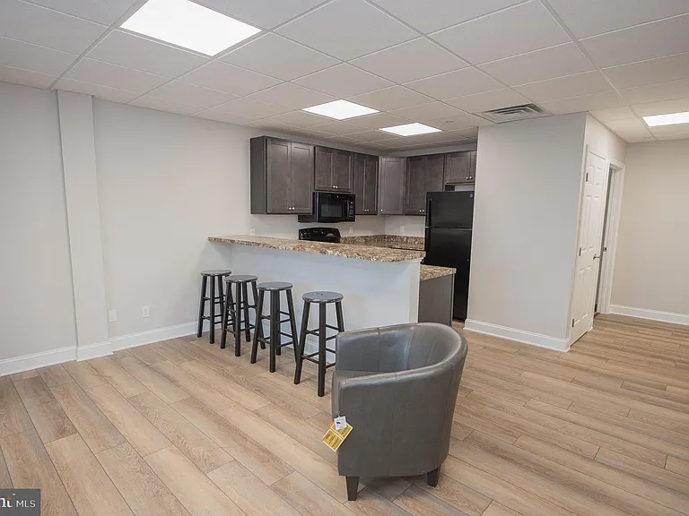 123 Bateman St #4-406C — Photo 26