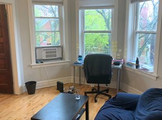 1410 W Ohio St #3, Chicago, IL 60642