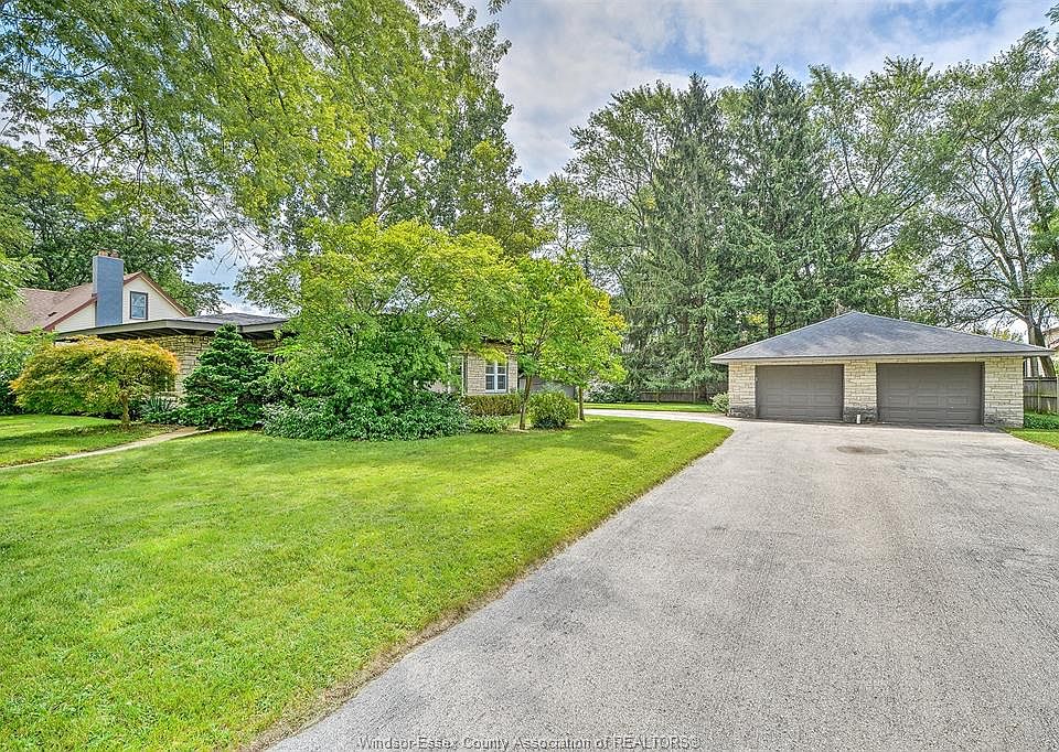 130 Laurier Dr, Lasalle, ON N9J 1L5 MLS 24020639 Zillow