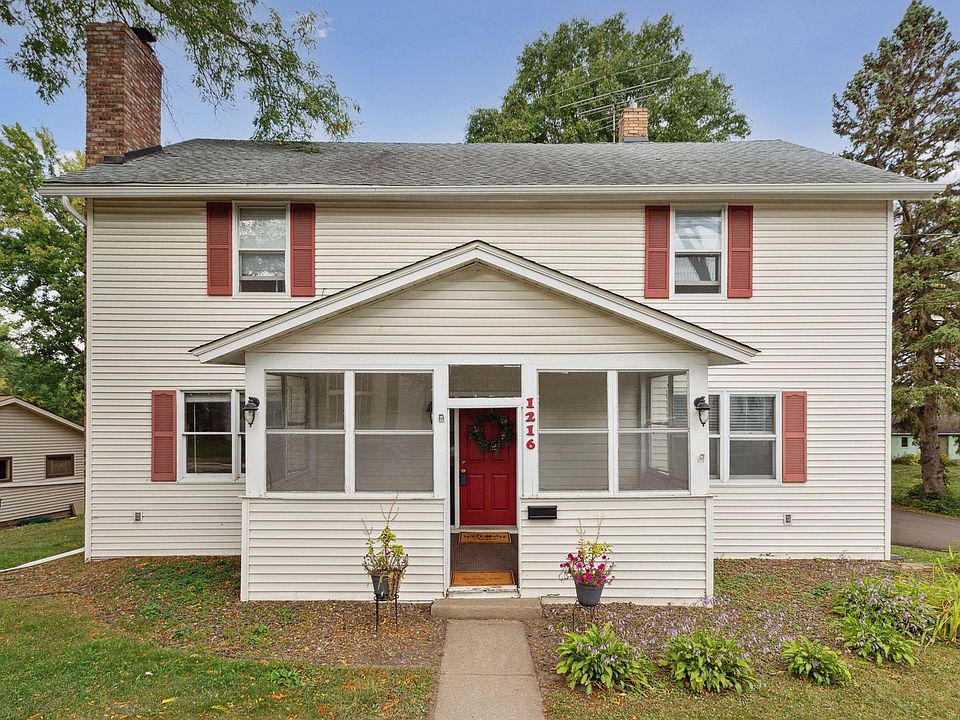 1st image of 1216 Owens St N