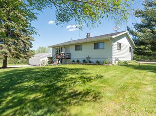 23362 24th Ave, Casnovia, MI 49318