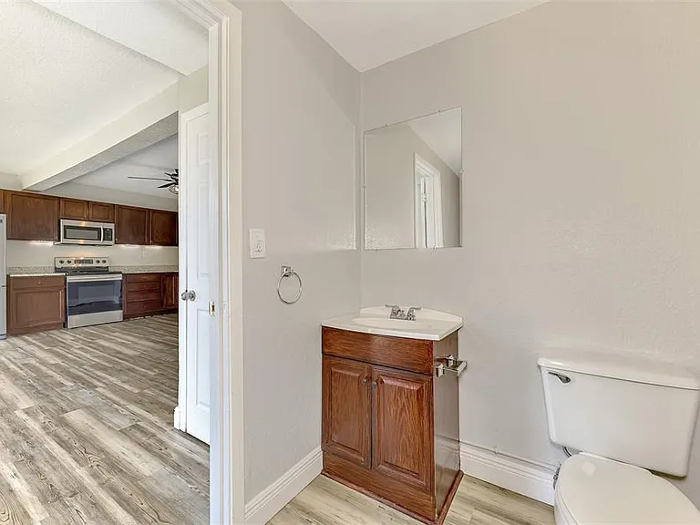 5520 Hayden Blvd — Photo 37