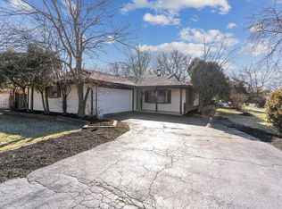 4045 Richmond Ct, Matteson, IL 60443