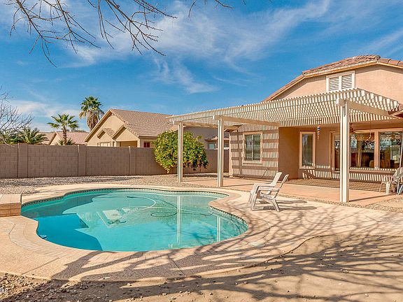 2nd image of 21341 E Calle De Flores