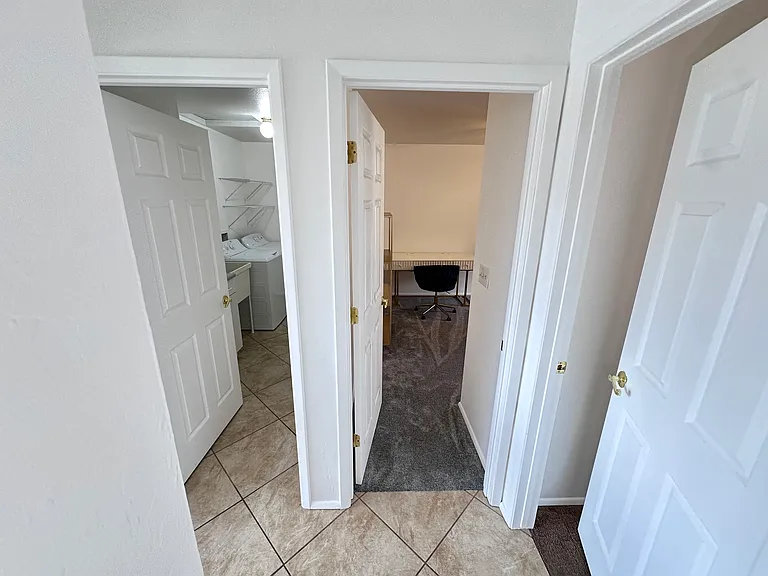 4850 Comanche Trl — Photo 23