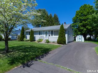 52 Overhill Dr, Berlin, CT 06037