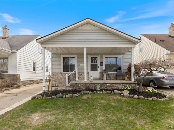 2325 Detroit Ave, Lincoln Park, MI 48146